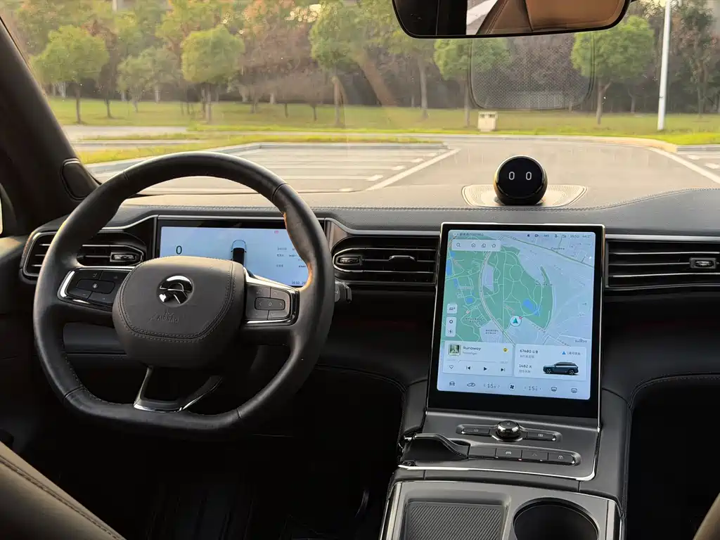 NIO ES6 — миниатюра 9