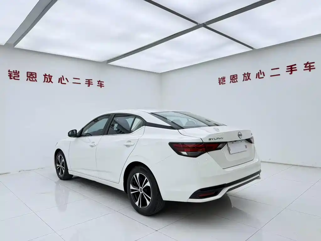 Nissan Sylphy — миниатюра 14
