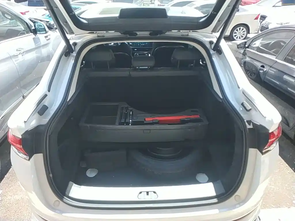 Geely Xingyue — миниатюра 19