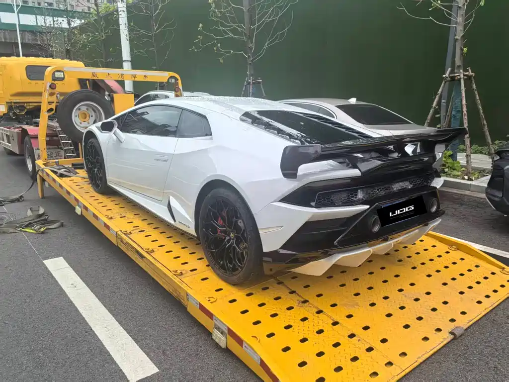 Lamborghini Huracán — миниатюра 2