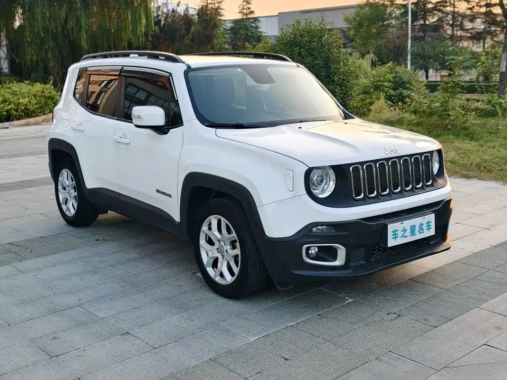 Jeep Renegade — миниатюра 3
