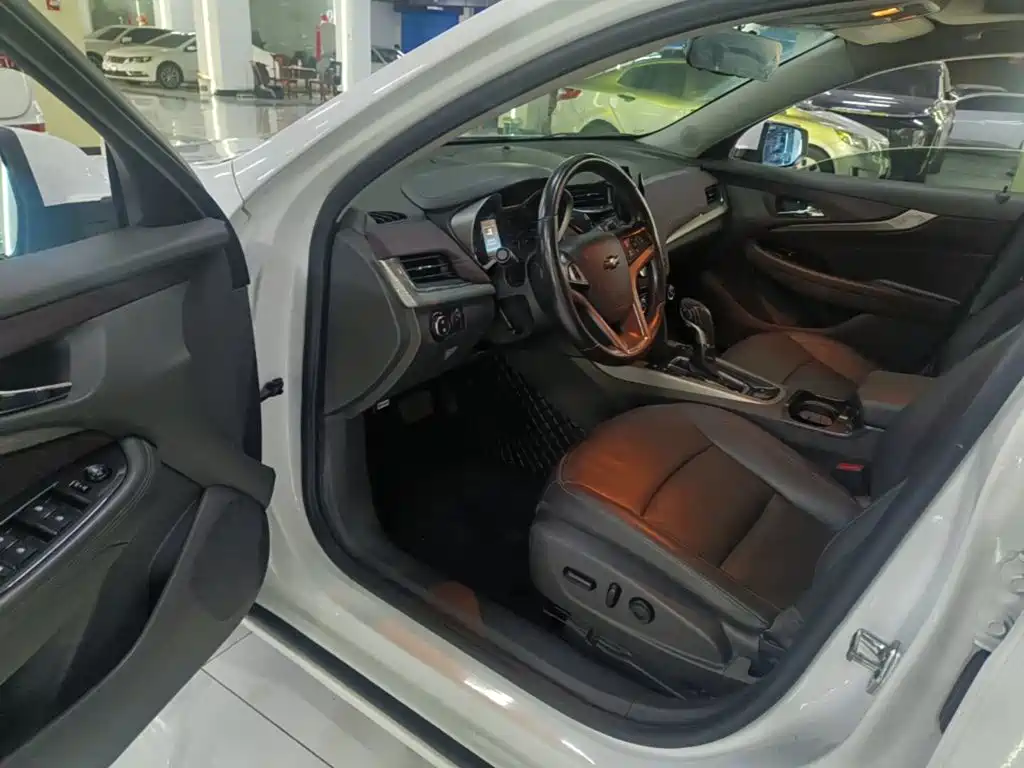 Chevrolet Malibu — миниатюра 16