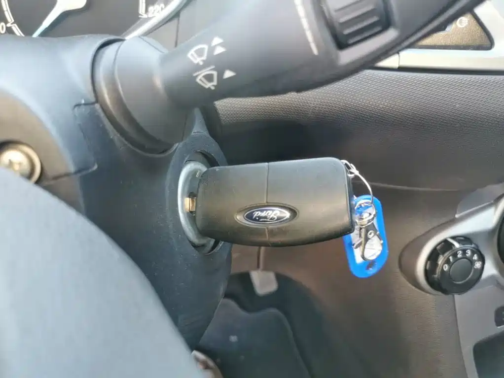 Ford Fiesta — миниатюра 9