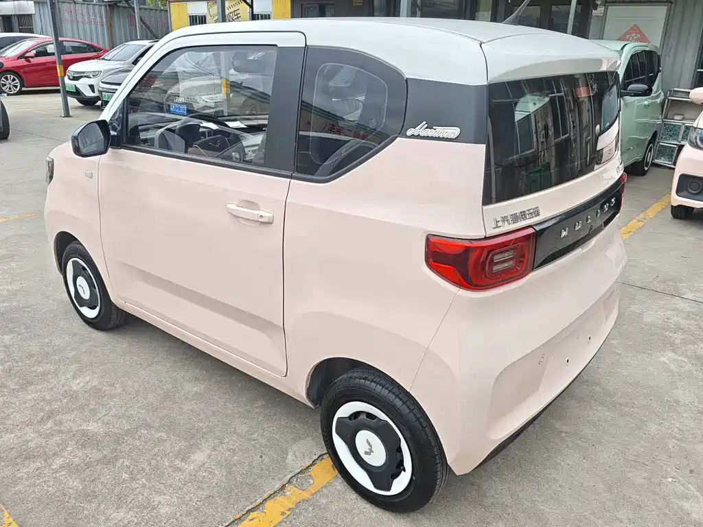 Wuling MINIEV — миниатюра 7