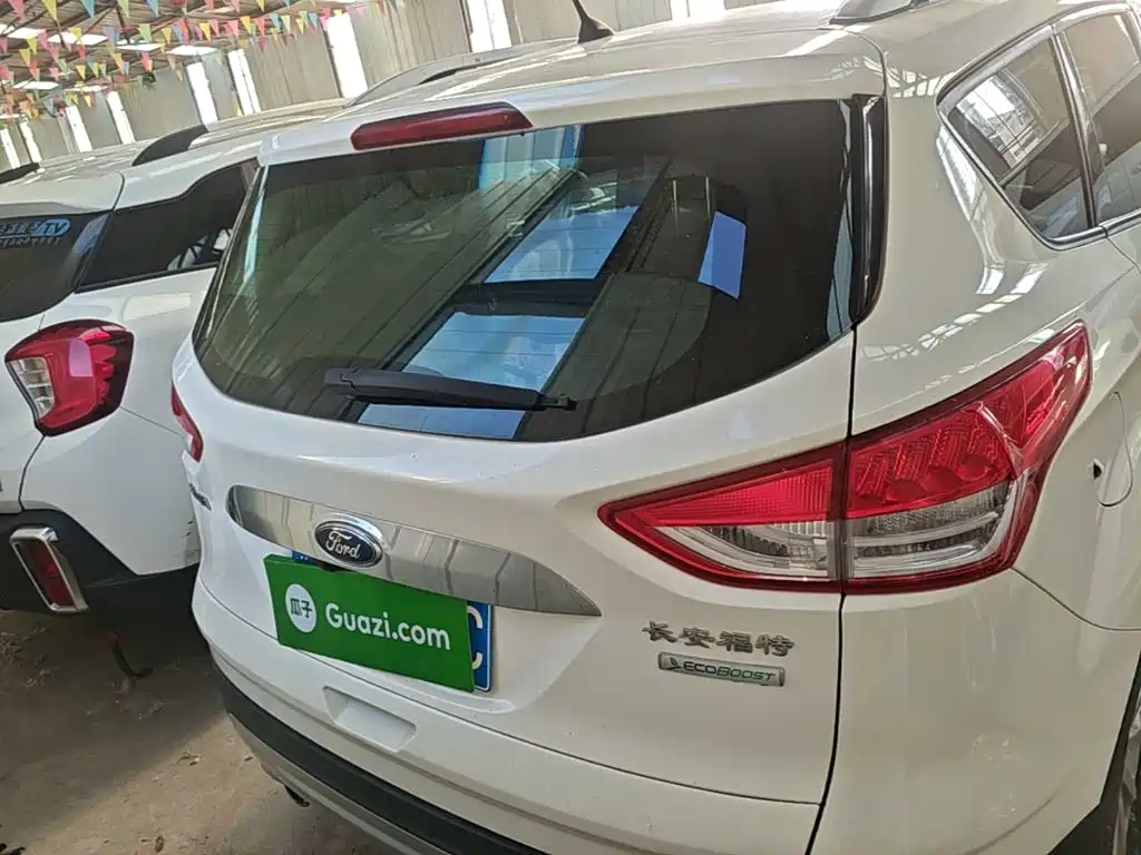 Ford Kuga — миниатюра 6