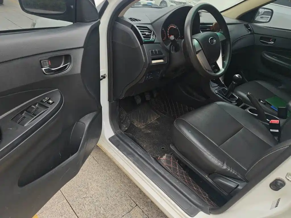 BYD F3 — миниатюра 12