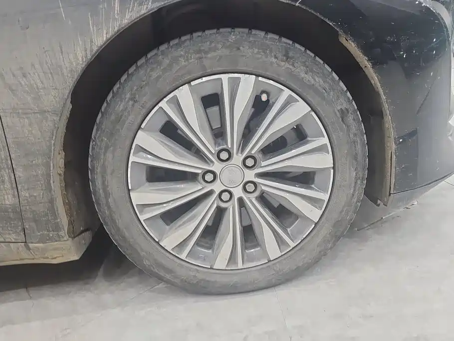 Hongqi Hongqi E-QM5 — миниатюра 6