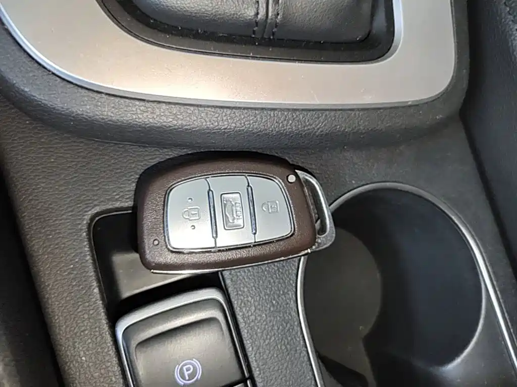Hyundai Elantra 2020 1.5L CVT Elite