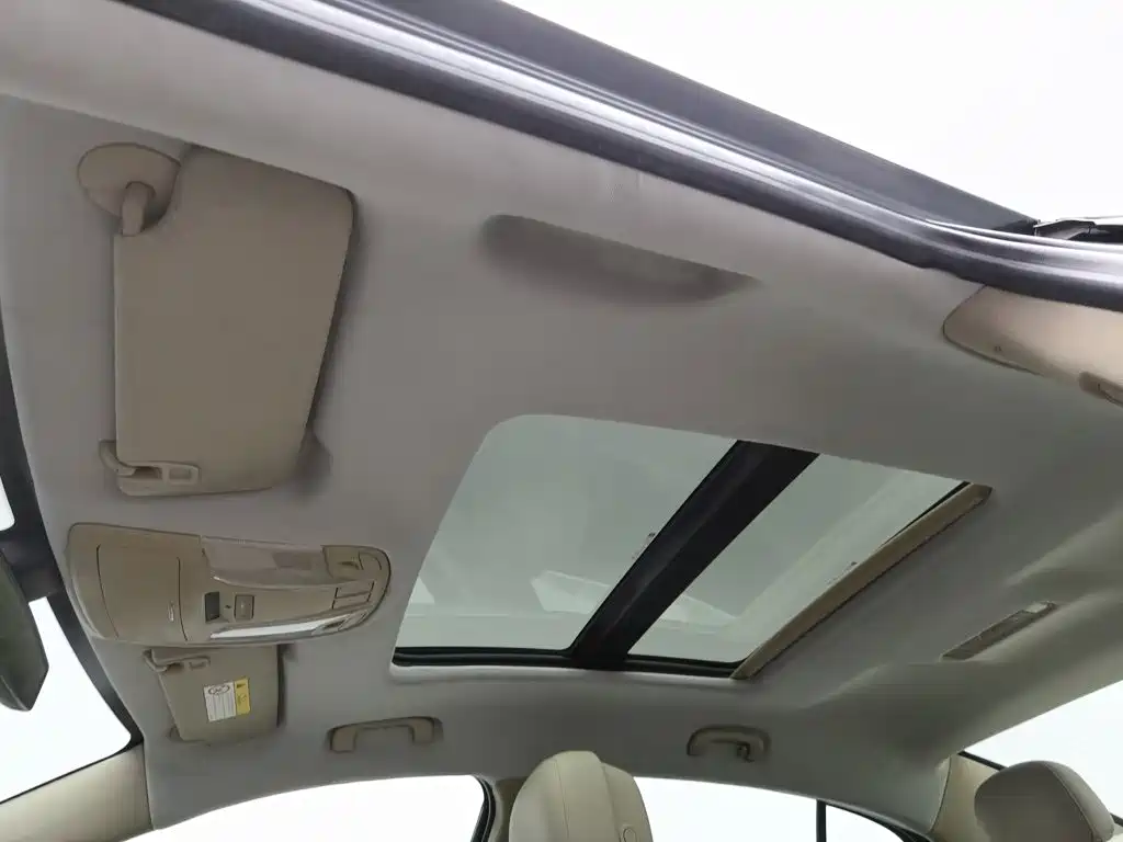 Buick LaCrosse — миниатюра 14
