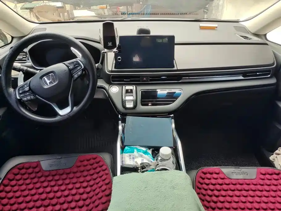 Honda Elysion — миниатюра 12