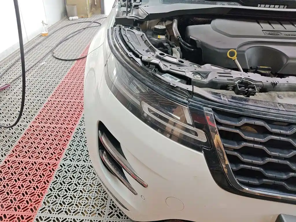 Land Rover Evoque — миниатюра 7