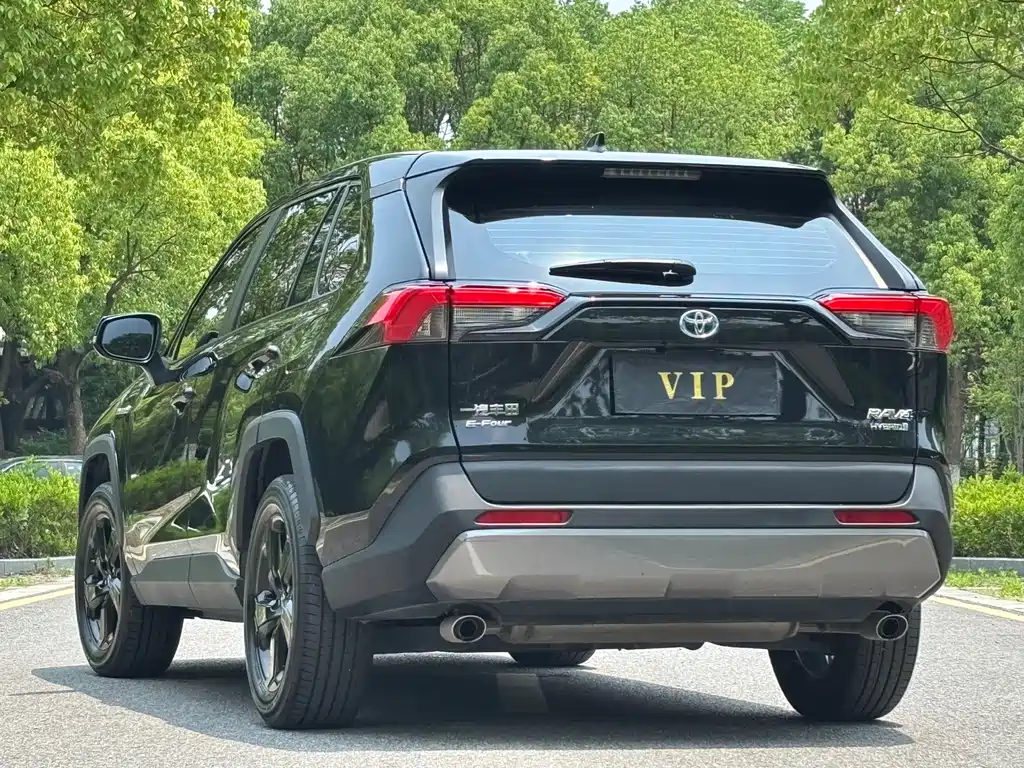 Toyota RAV4 2021 2.5L E-CVT Elite PLUS