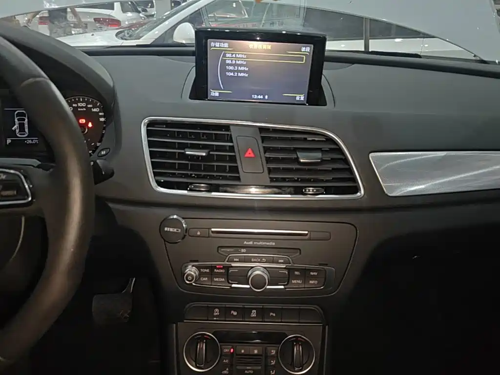 Audi Q3 — миниатюра 13