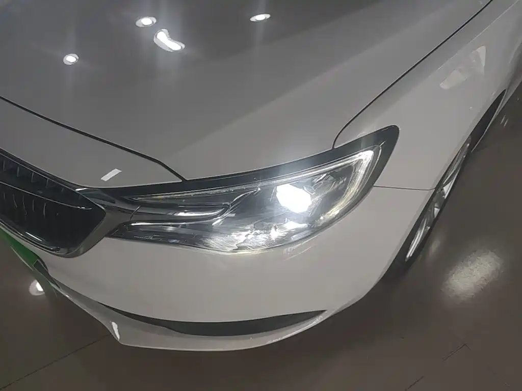 Buick Excelle — миниатюра 24