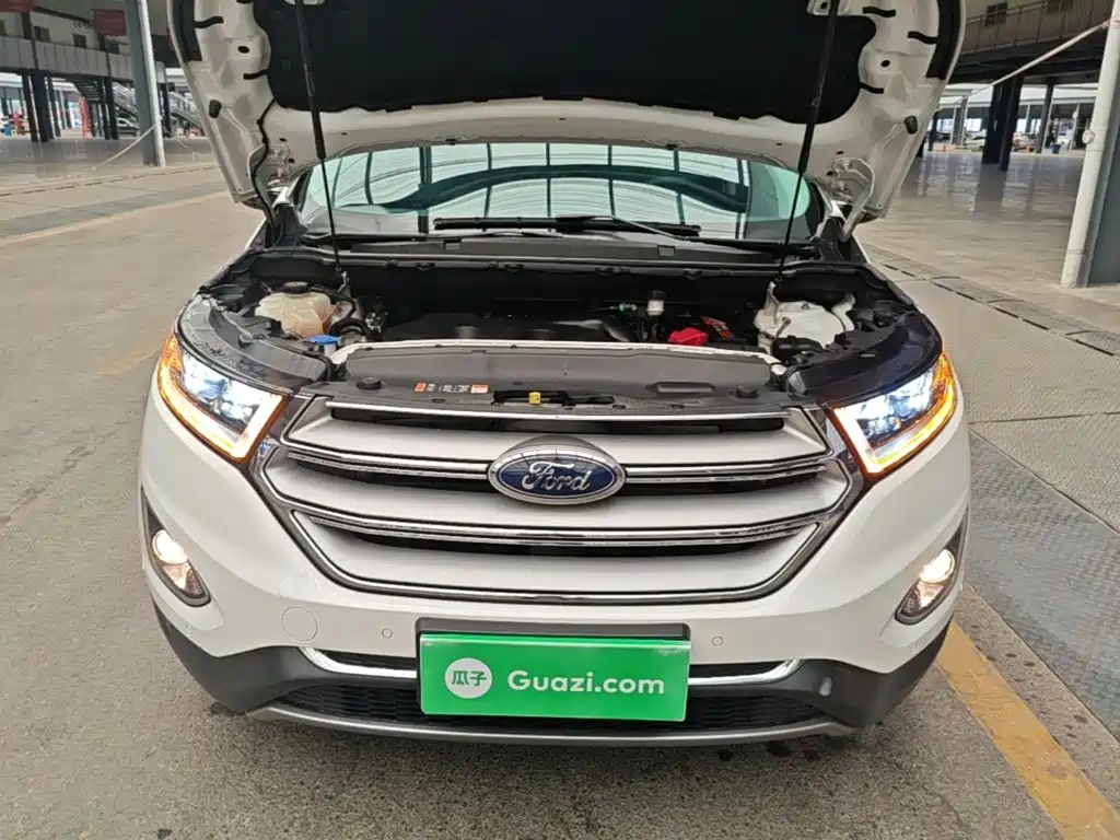 Ford Edge — миниатюра 20