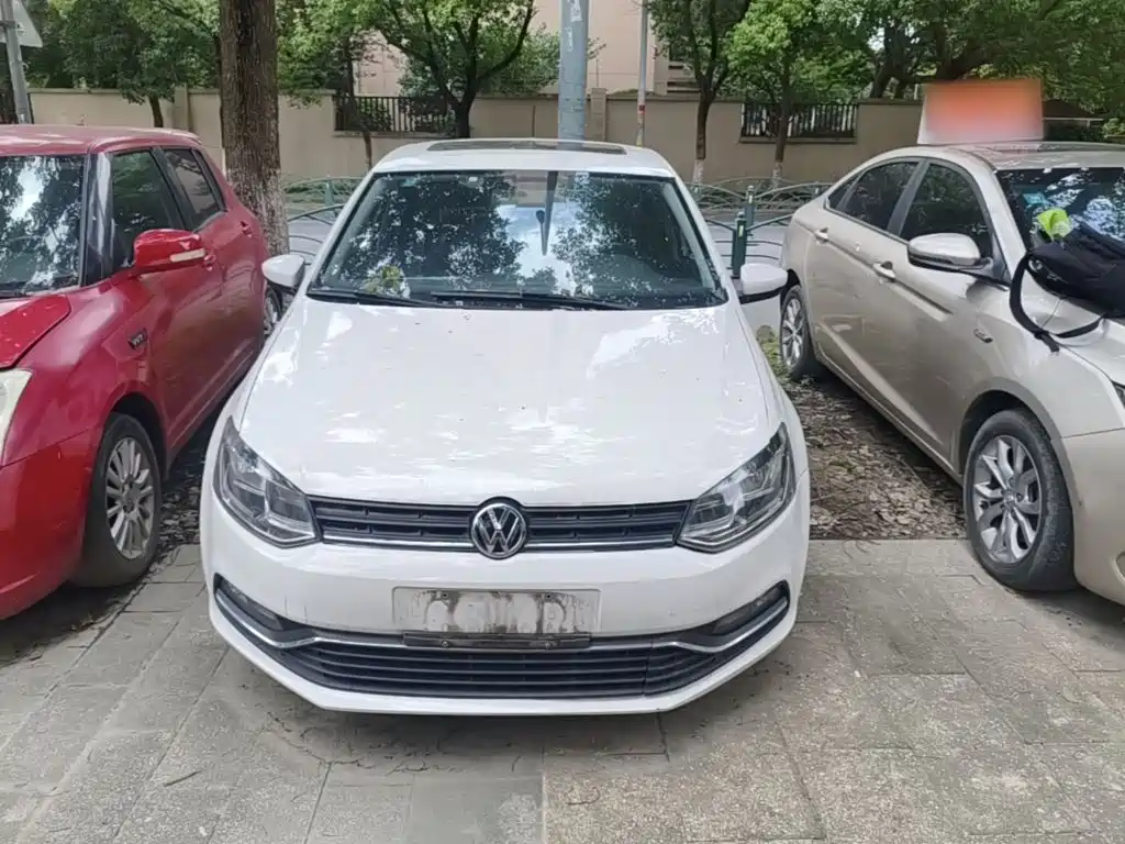 Volkswagen Polo 2018 1.5L AT