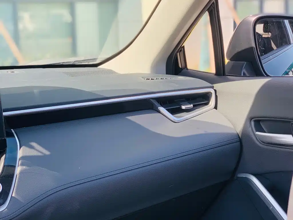 Toyota Frontlander — миниатюра 18