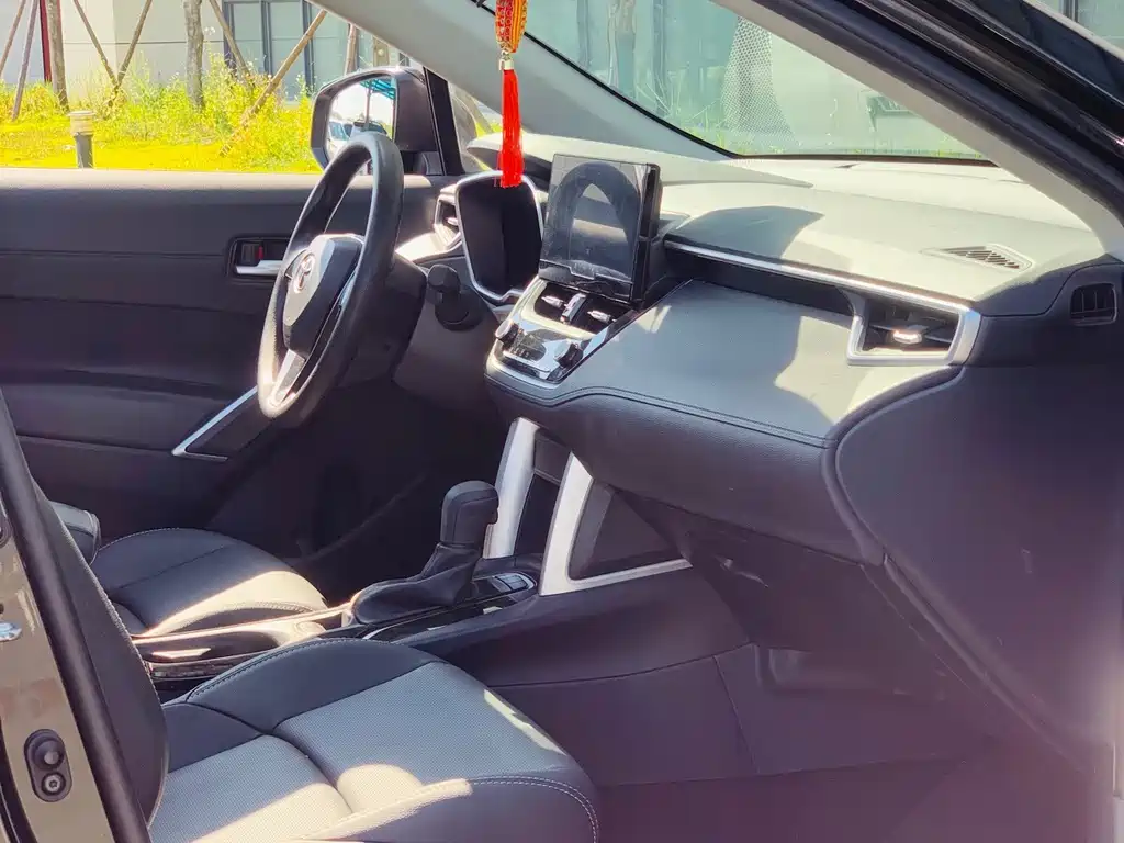 Toyota Frontlander — миниатюра 20