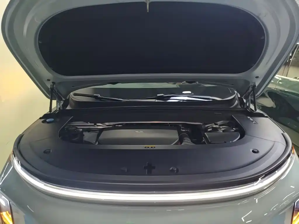 Li Auto Li L6 — миниатюра 20