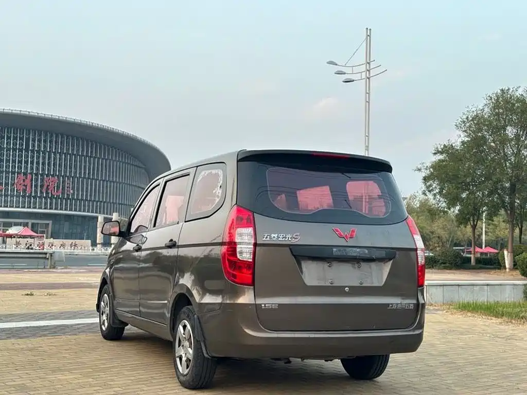 Wuling Hongguang — миниатюра 6