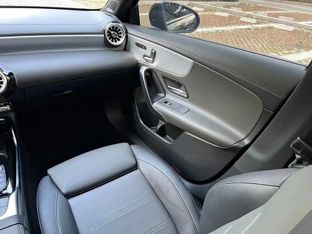 Mercedes-Benz A-Class AMG — миниатюра 13