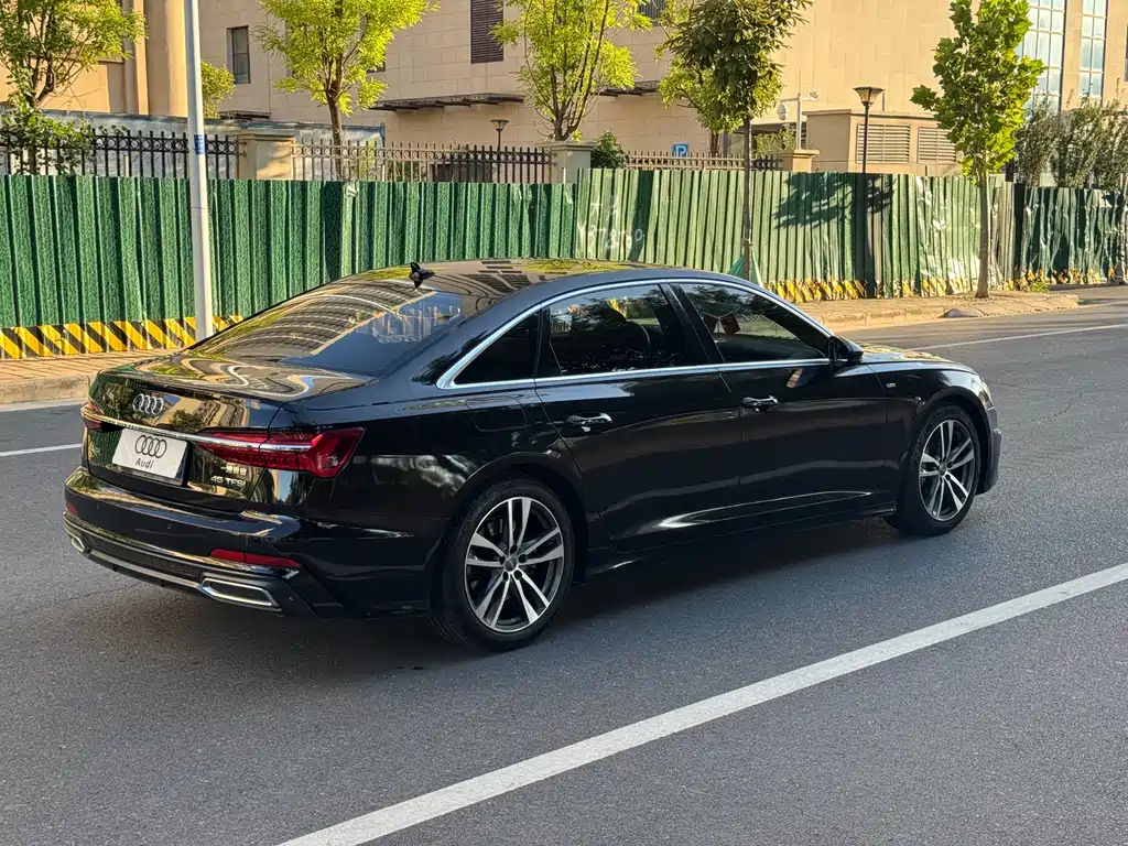Audi A6L — миниатюра 9