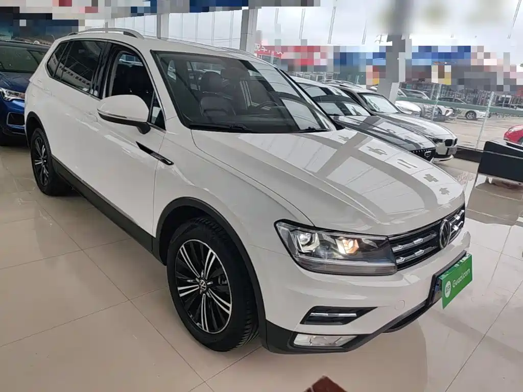Volkswagen Tiguan L — миниатюра 4