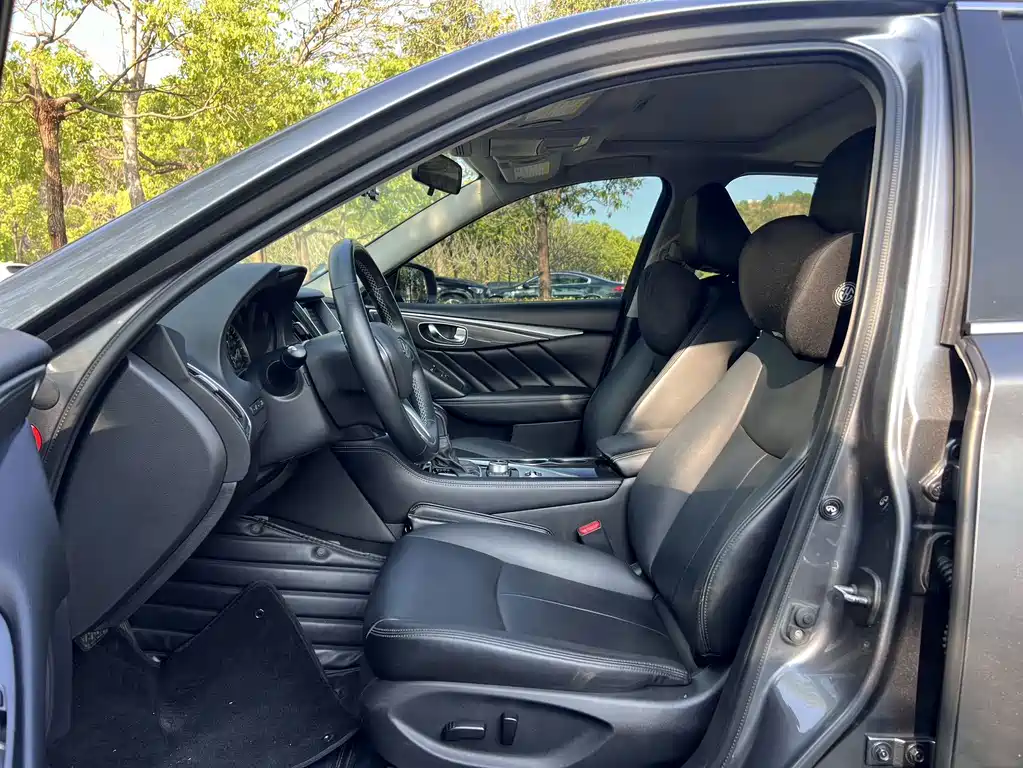 Infiniti Q50L — миниатюра 4
