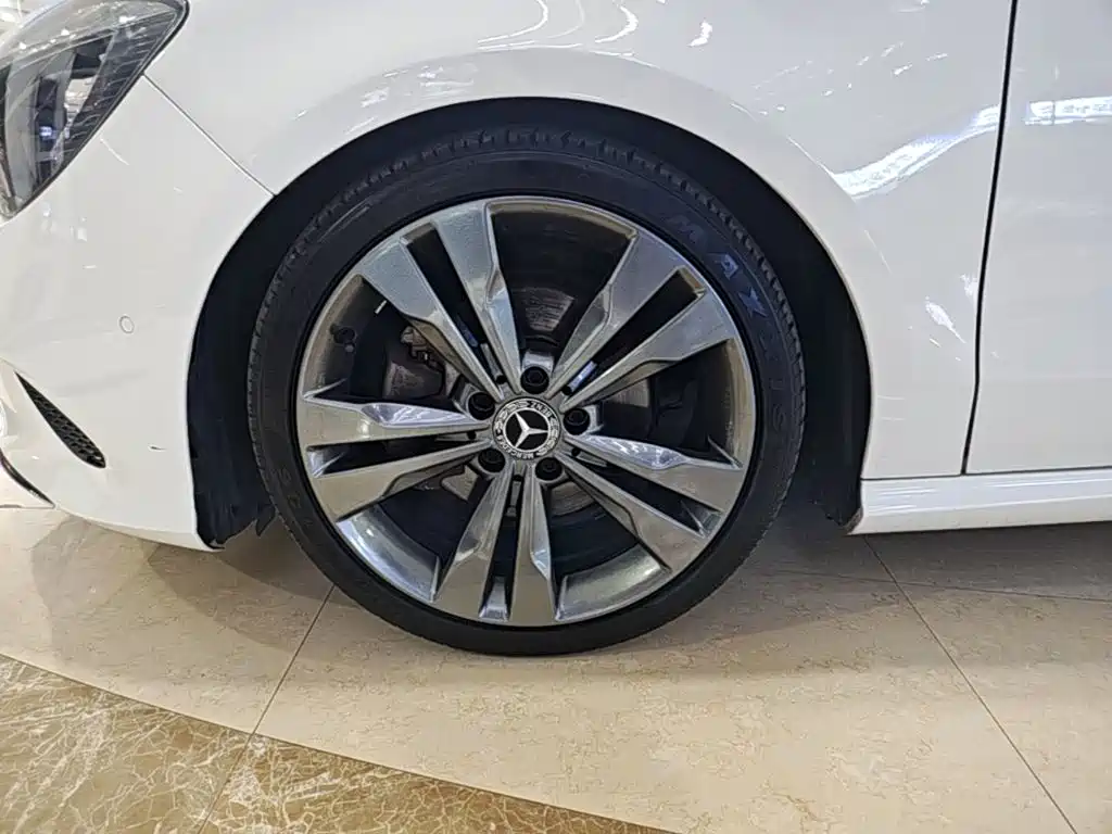 Mercedes-Benz CLA (Import) — миниатюра 23