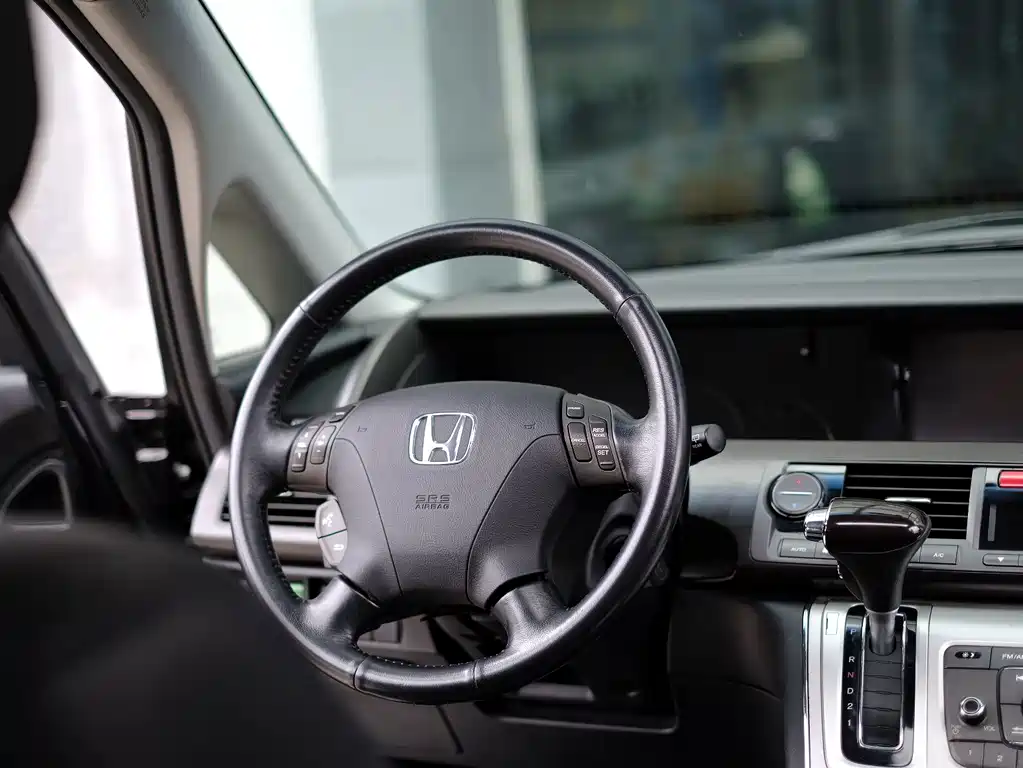Honda Elysion — миниатюра 42
