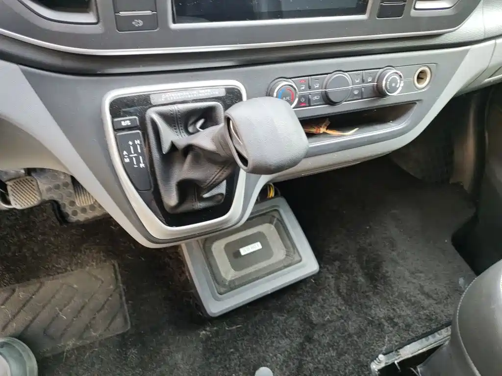 Maxus V80 — миниатюра 7