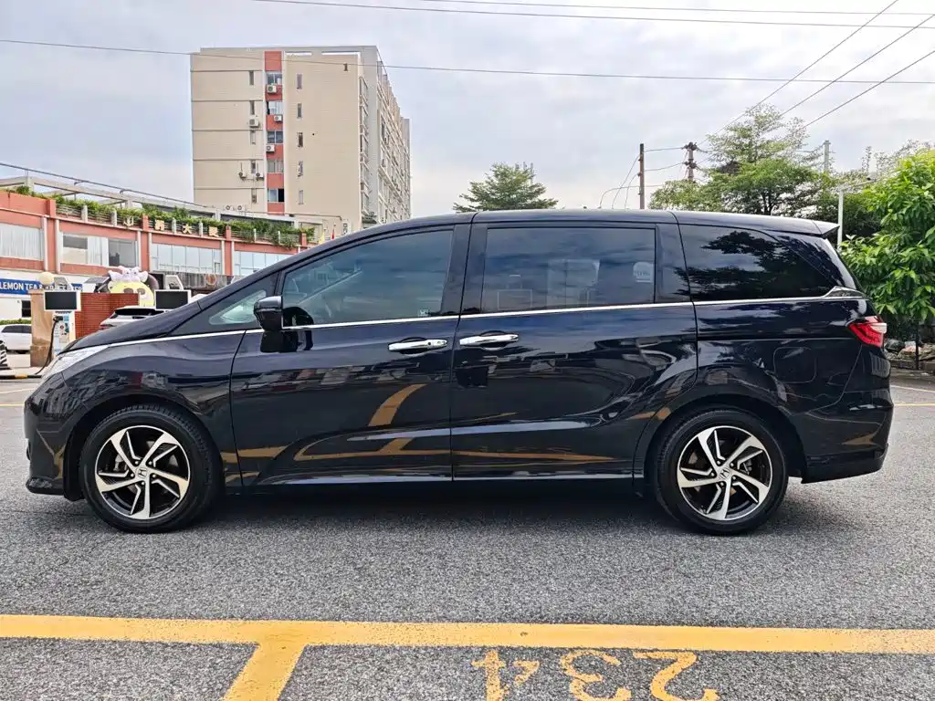Honda Odyssey — миниатюра 8