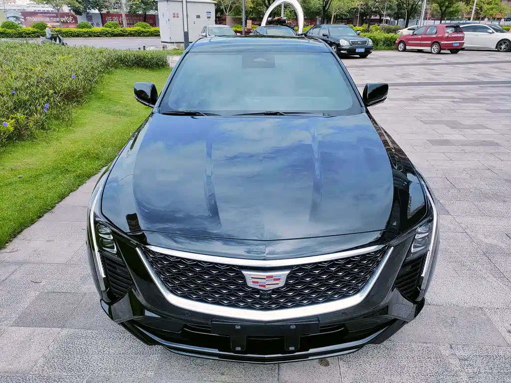 Cadillac CT5 — миниатюра 4