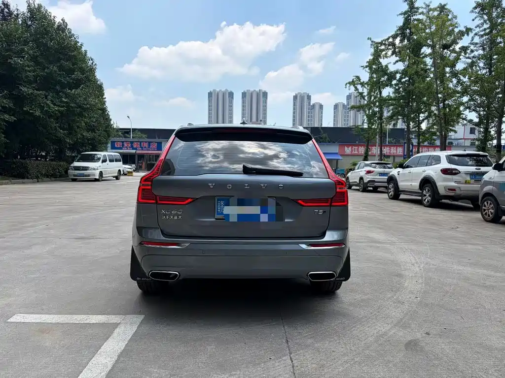 Volvo XC60 2021 T5 Sport