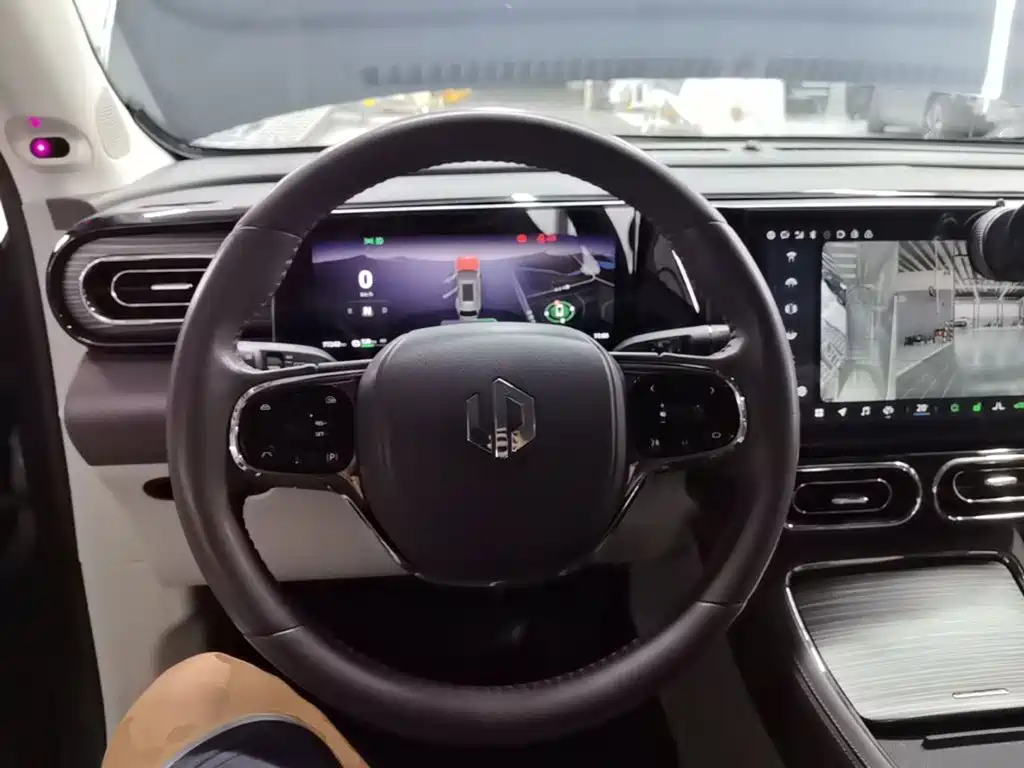 Leapmotor Leapmotor C11 — миниатюра 11