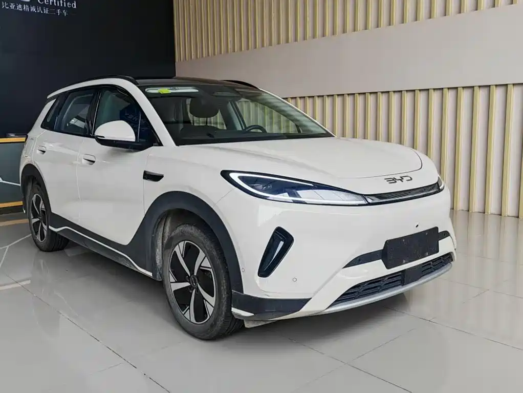BYD Sealion 05 EV — миниатюра 3
