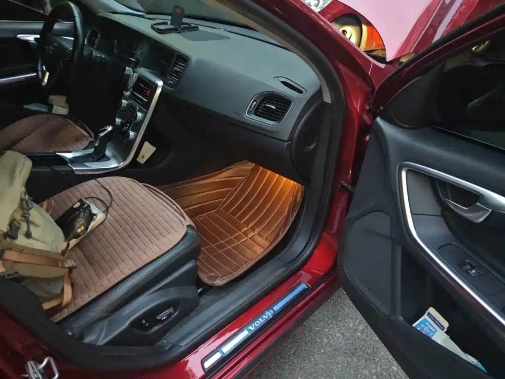 Volvo S60 — миниатюра 19