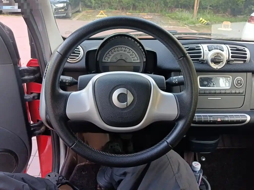 smart Smart Fortwo — миниатюра 3