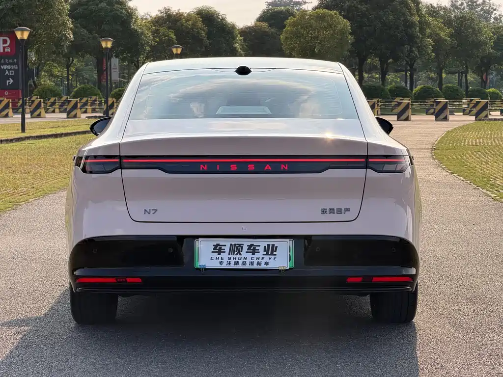 Nissan N7 — миниатюра 7