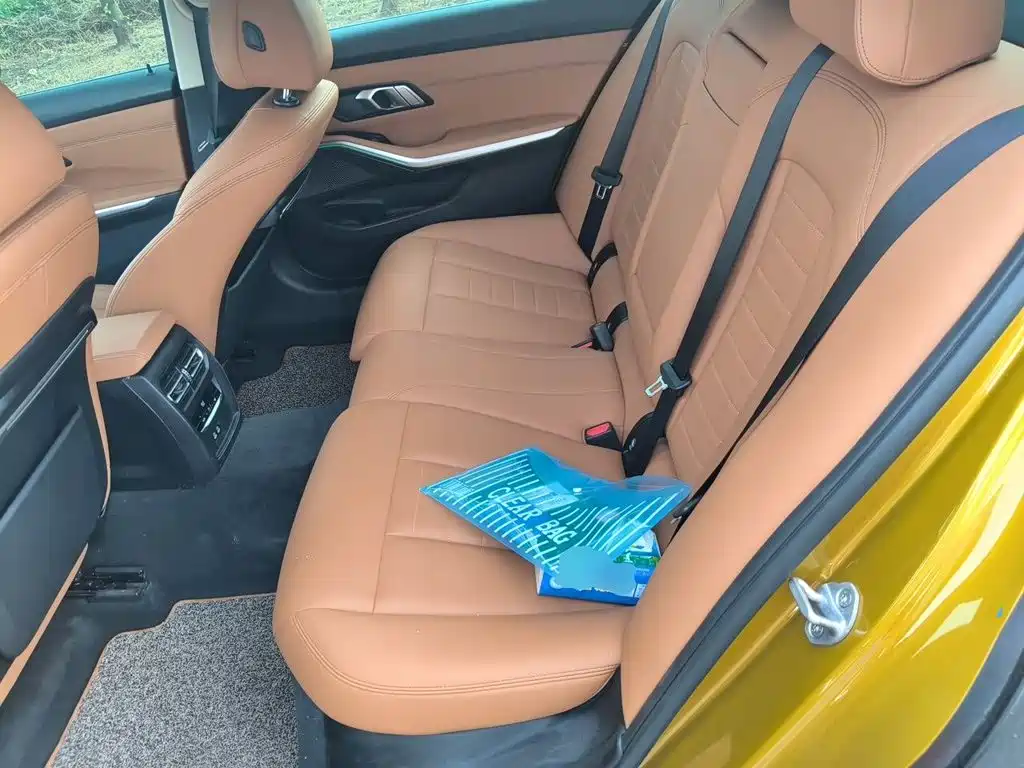 BMW 3 Series — миниатюра 18
