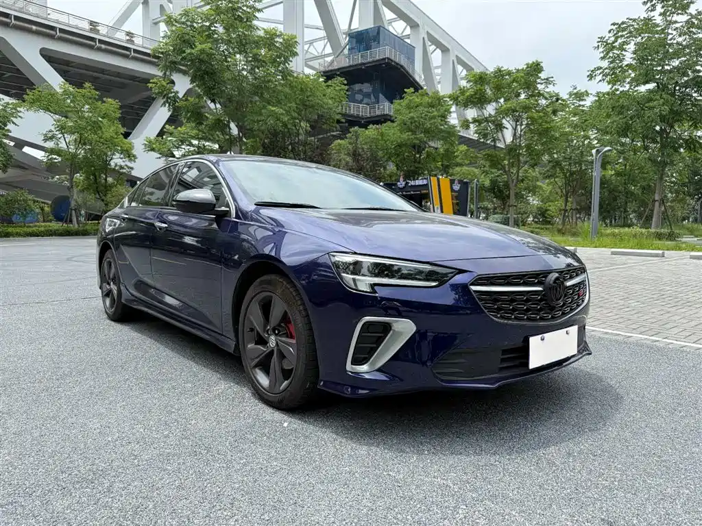 BUICK REGAL