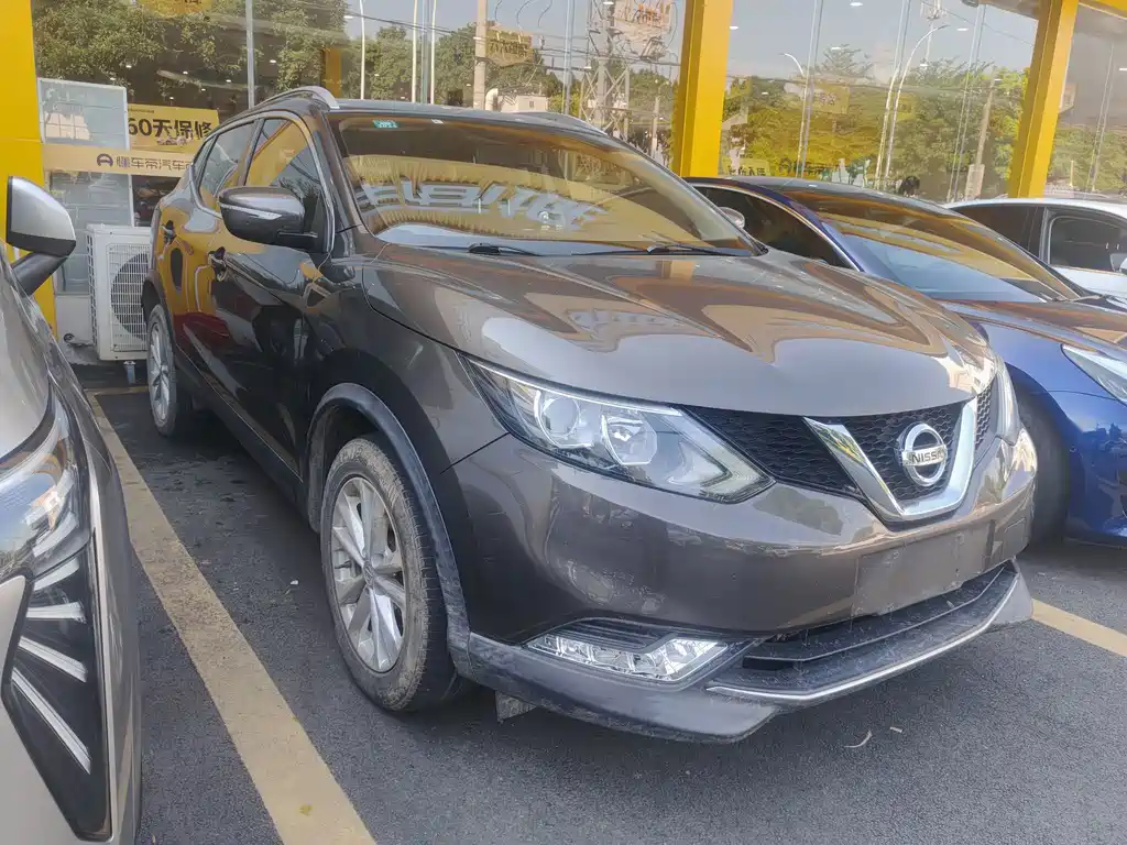 Nissan Qashqai — миниатюра 3