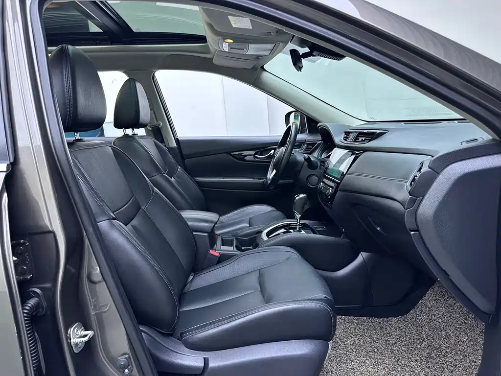 Nissan X-Trail — миниатюра 13