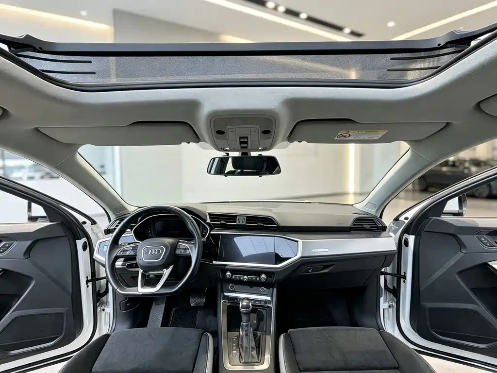 Audi Q3 — миниатюра 14