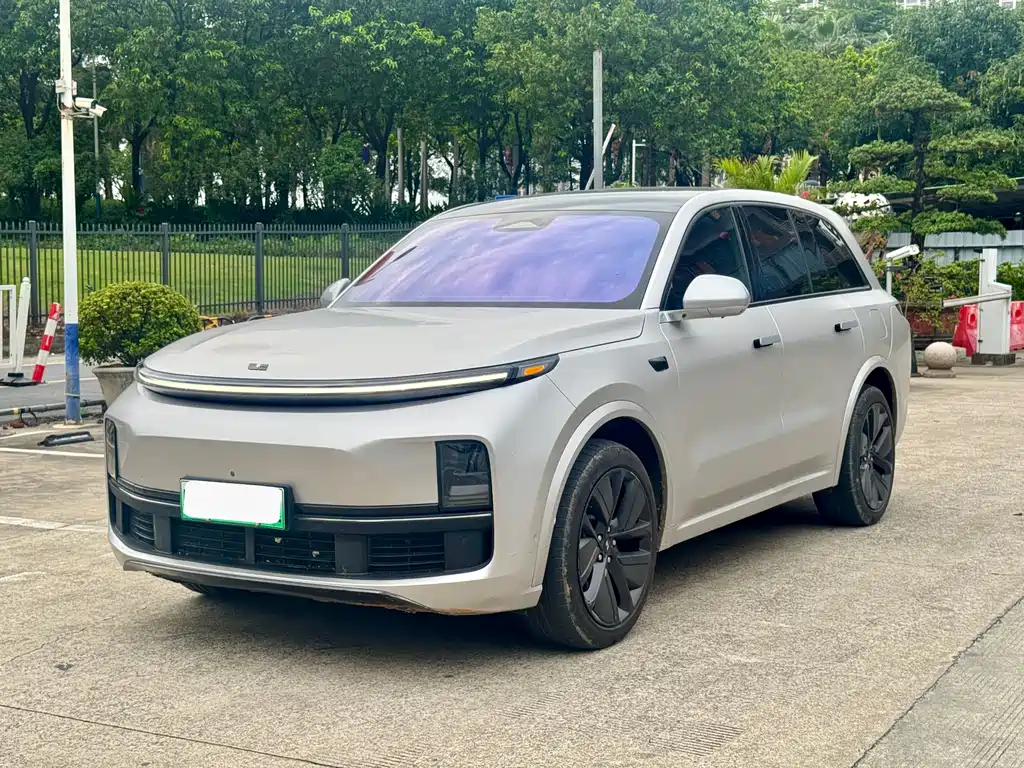 Li Auto Li L8 2023