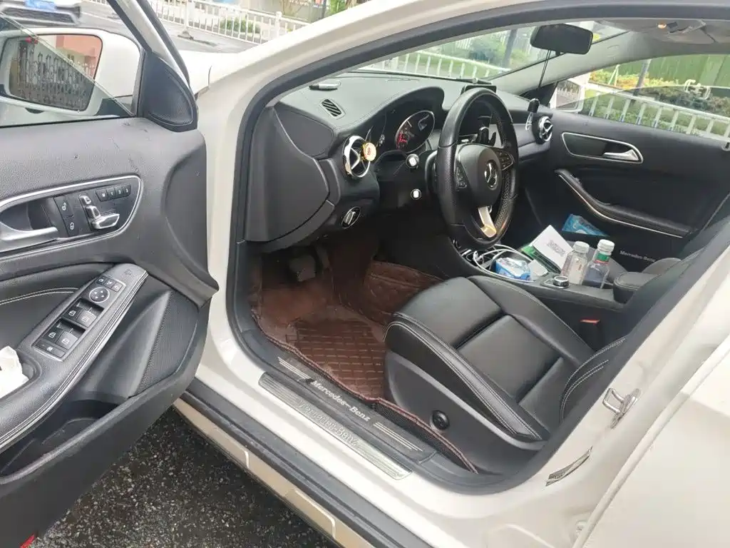 Mercedes-Benz GLA — миниатюра 14