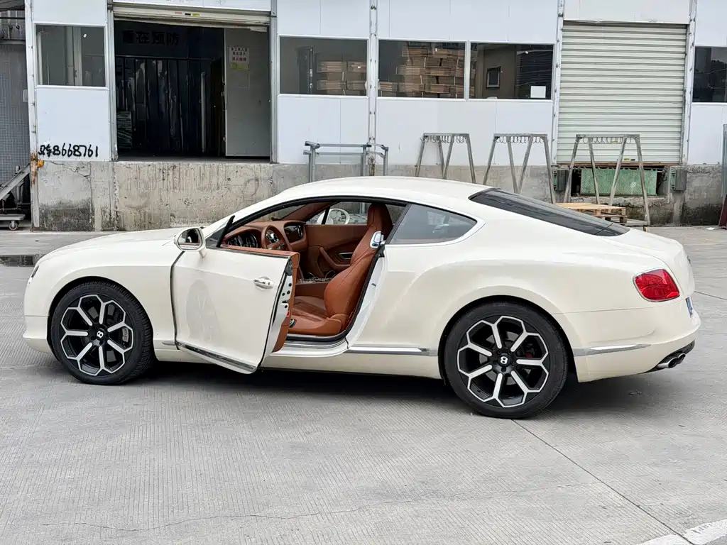 Bentley Continental — миниатюра 7