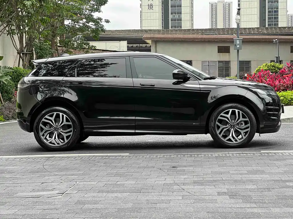 Land Rover Range Rover Evoque 2021 L 249PS R-Dynamic S