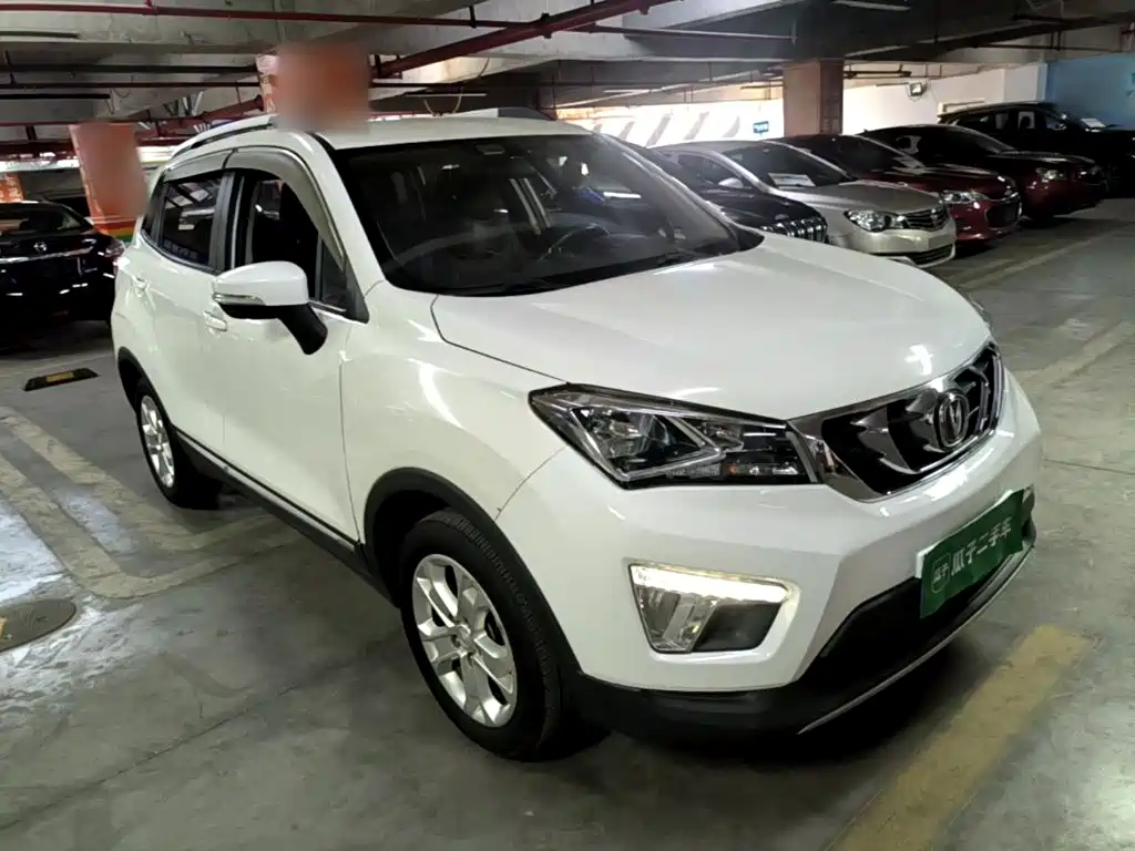 Changan CS15 2016 1.5L MT Luxury