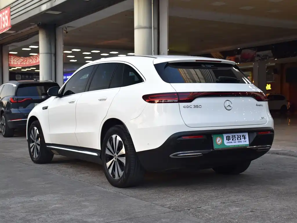 Mercedes-Benz EQC — миниатюра 20